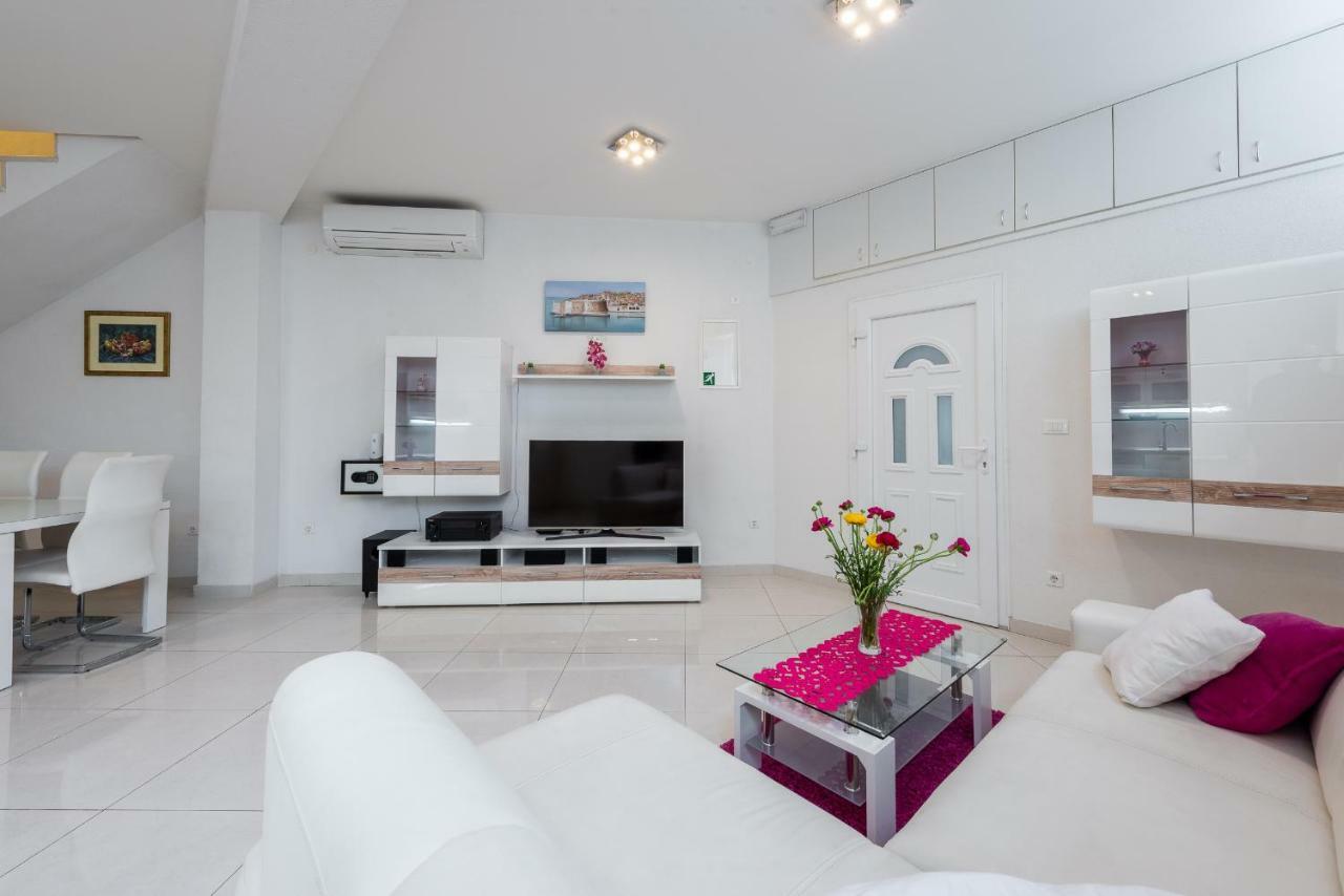 Luxury Sensation Spacious & Free Private Garage Ντουμπρόβνικ Εξωτερικό φωτογραφία