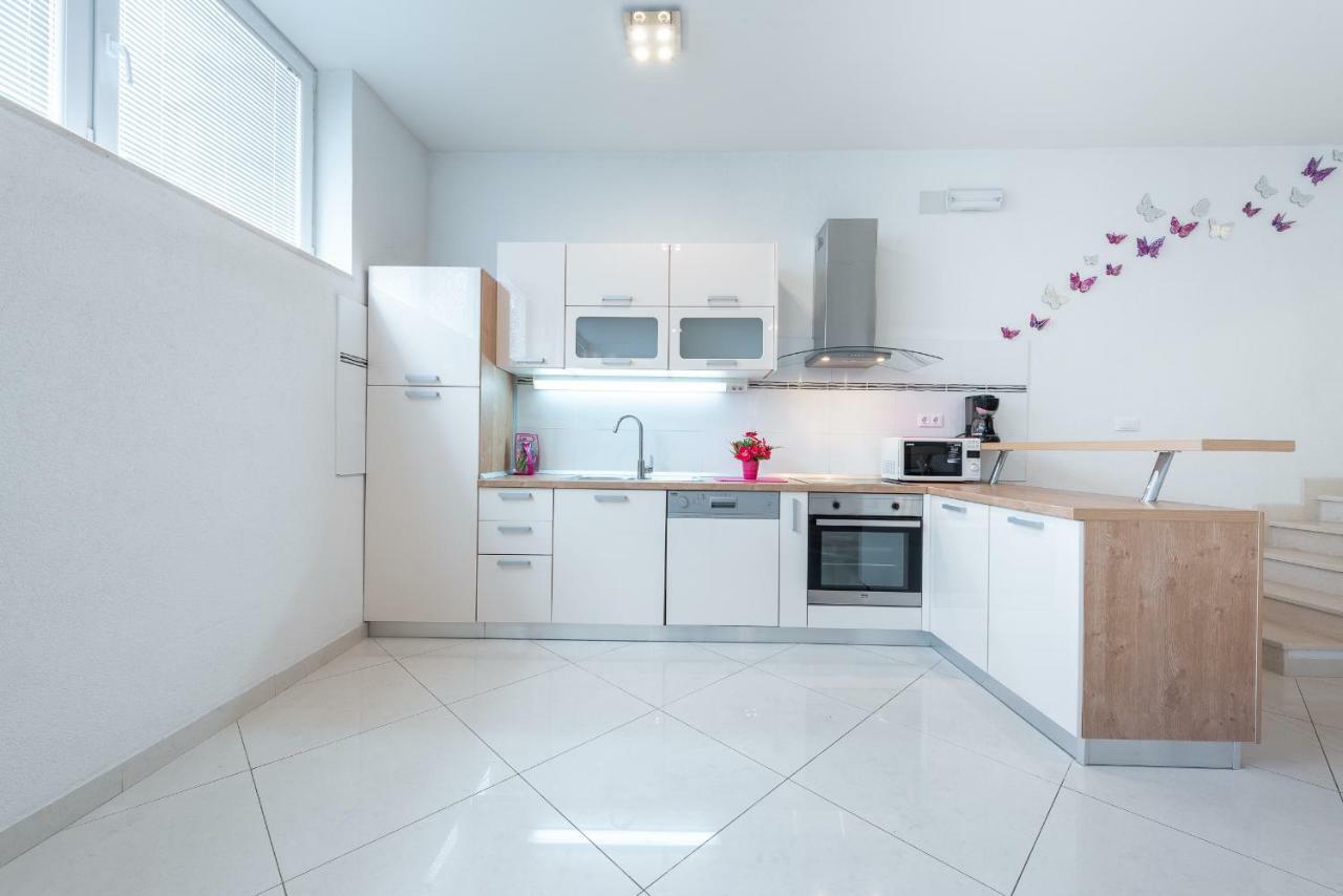 Luxury Sensation Spacious & Free Private Garage Ντουμπρόβνικ Εξωτερικό φωτογραφία